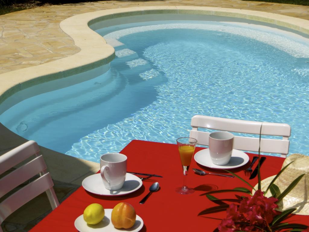 Appartement Dans Villa St Raphael Saint-Raphaël Szoba fotó