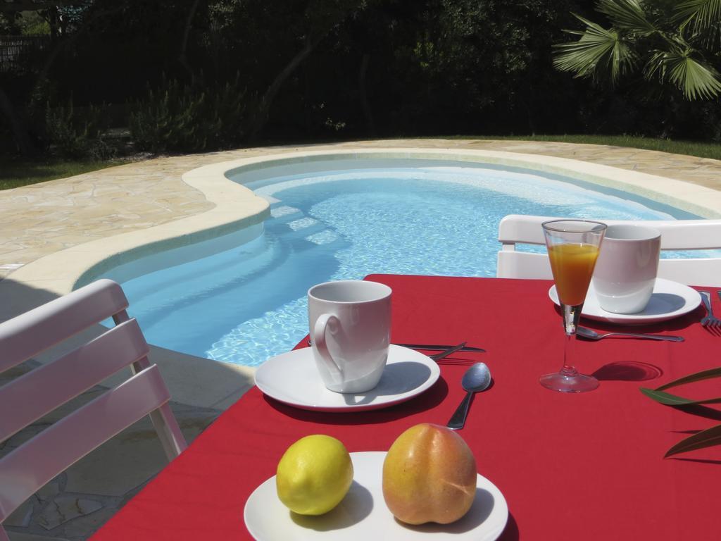 Appartement Dans Villa St Raphael Saint-Raphaël Szoba fotó