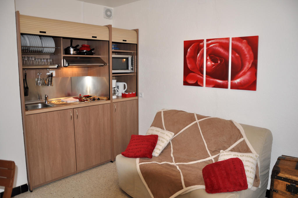 Appartement Dans Villa St Raphael Saint-Raphaël Szoba fotó